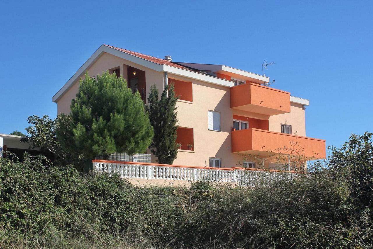 Apartments By The Sea Vlasici, Pag - 9324 Bagian luar foto