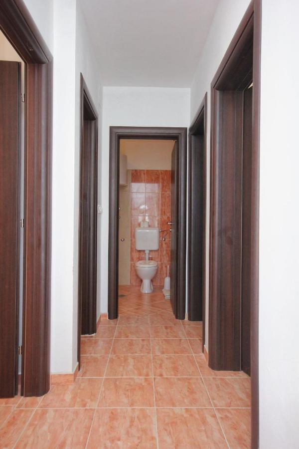 Apartments By The Sea Vlasici, Pag - 9324 Bagian luar foto