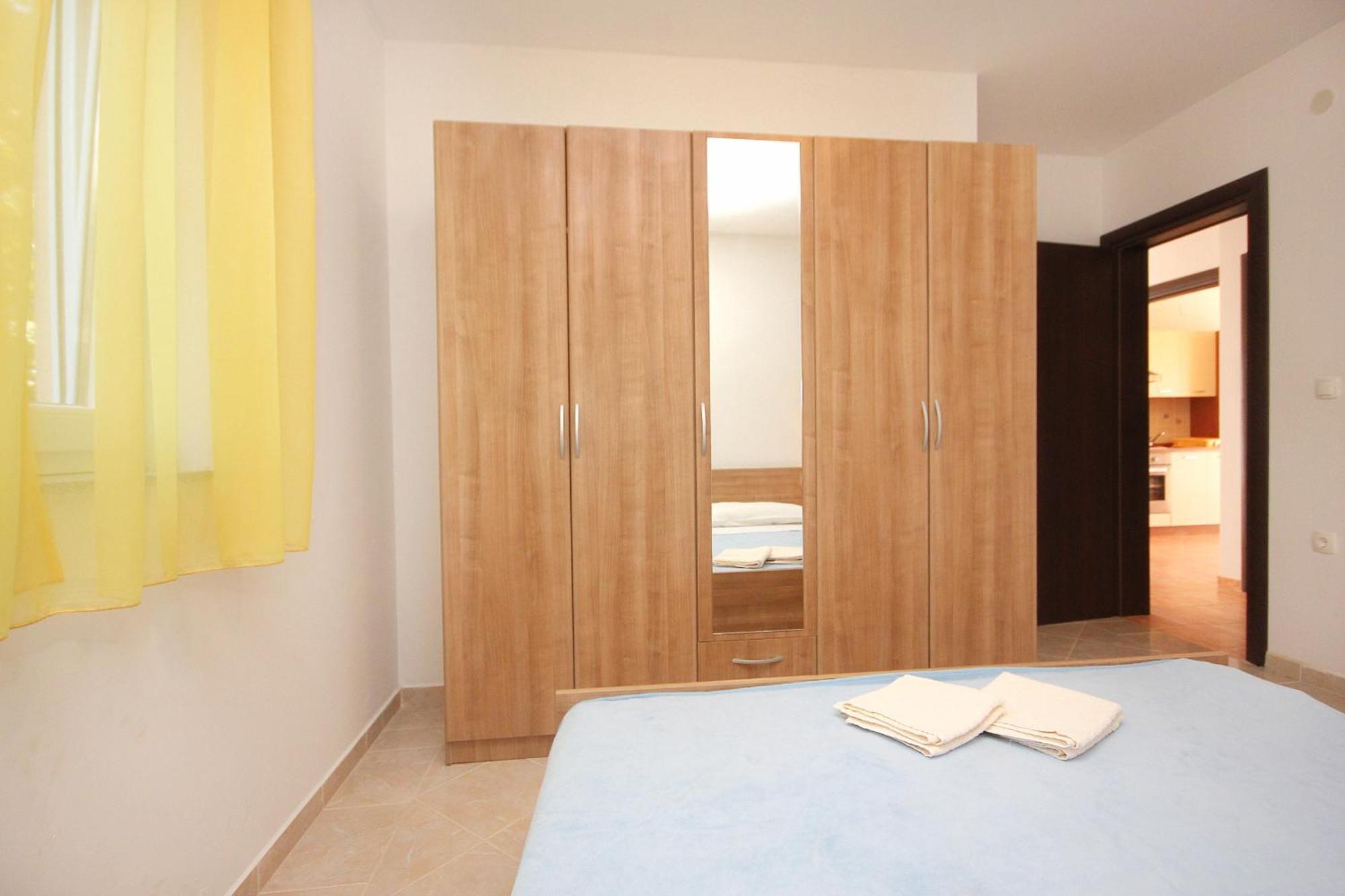 Apartments By The Sea Vlasici, Pag - 9324 Ruang foto