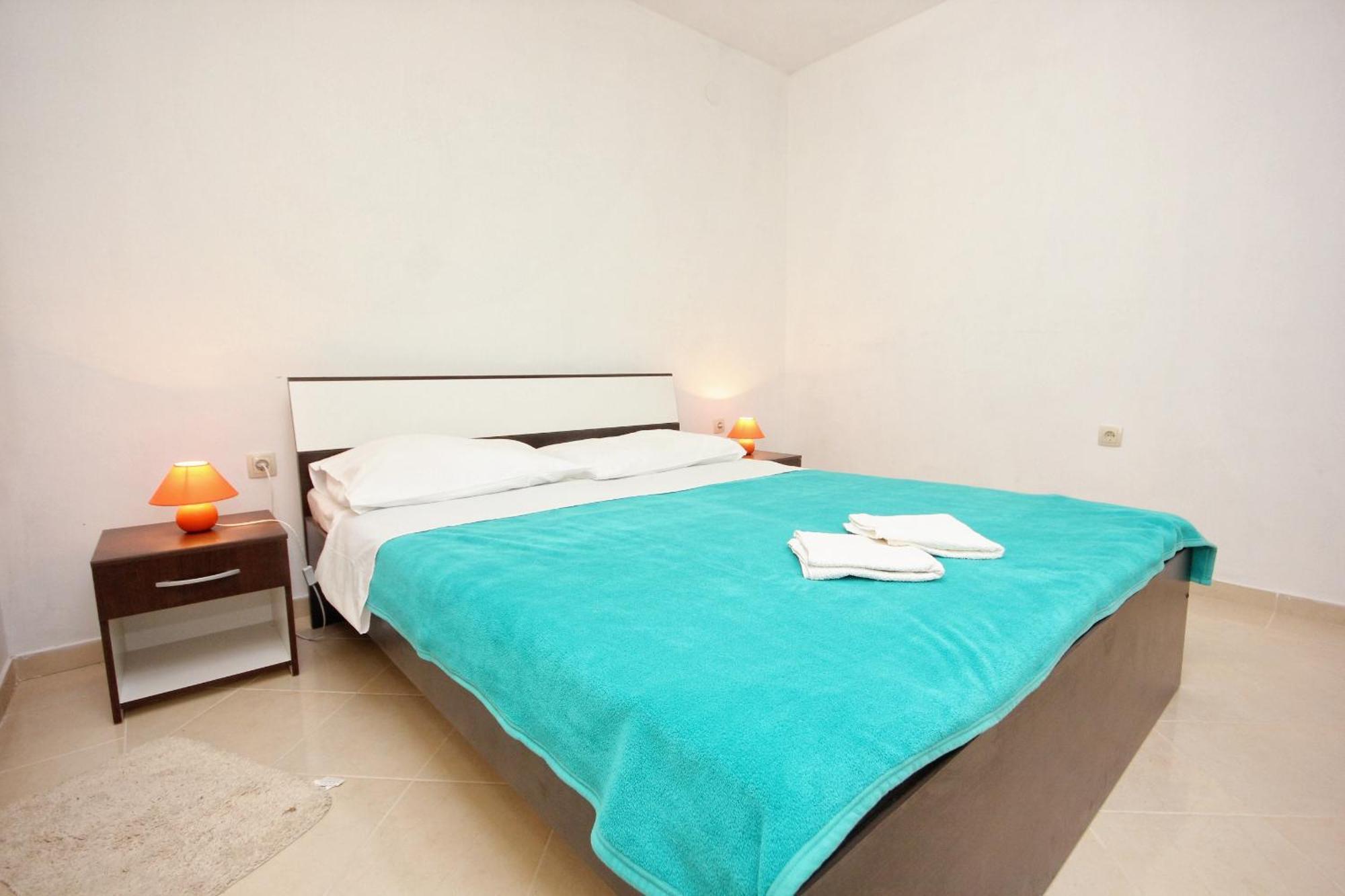 Apartments By The Sea Vlasici, Pag - 9324 Ruang foto